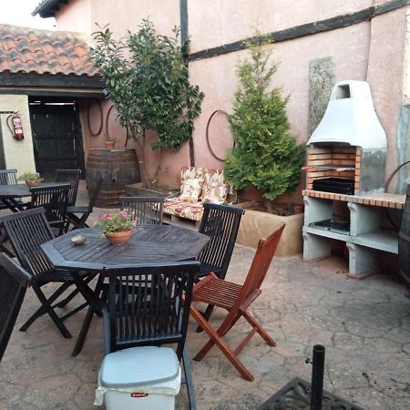 Casa Rural Dos Reales San Cristobal de Boedo Eksteriør billede