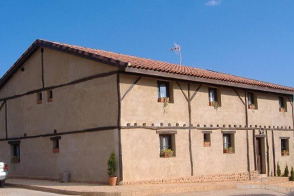 Casa Rural Dos Reales San Cristobal de Boedo Eksteriør billede