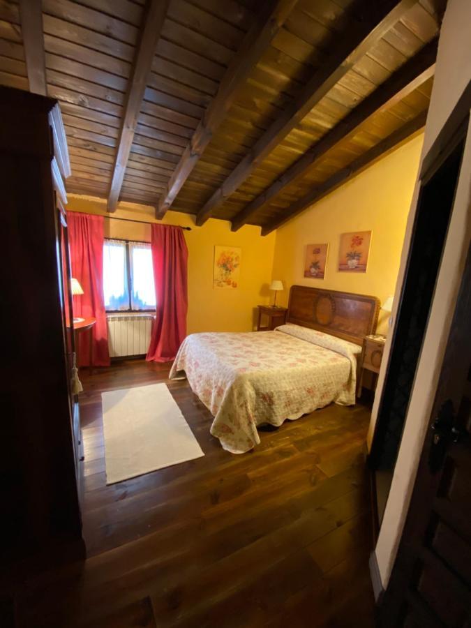 Casa Rural Dos Reales San Cristobal de Boedo Eksteriør billede