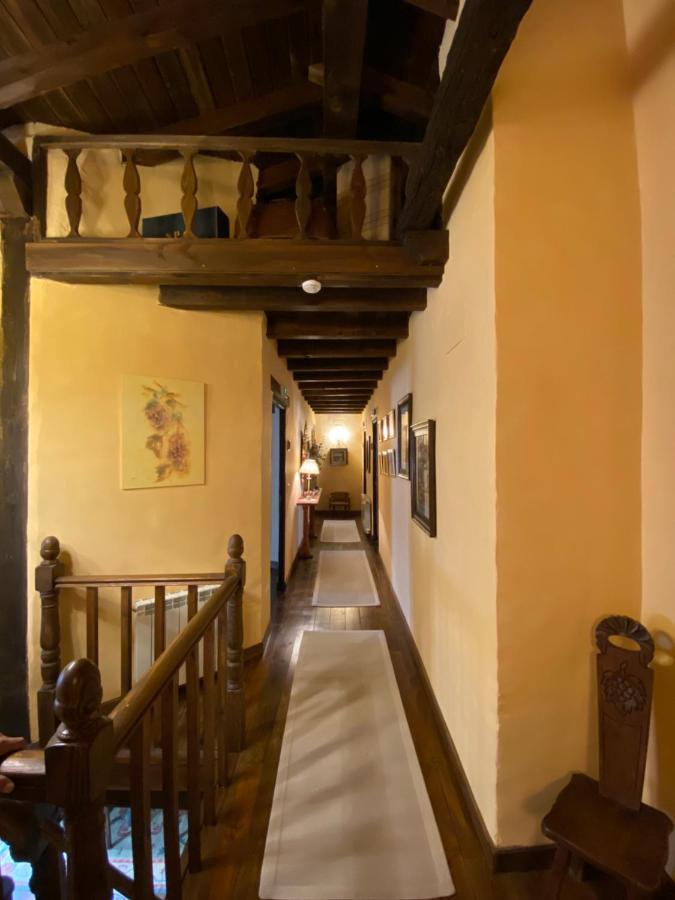Casa Rural Dos Reales San Cristobal de Boedo Eksteriør billede