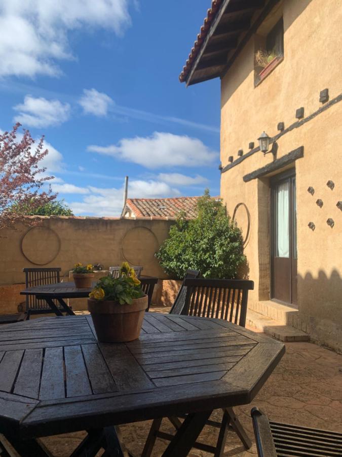 Casa Rural Dos Reales San Cristobal de Boedo Eksteriør billede